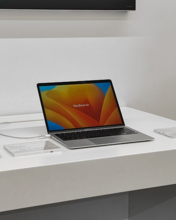 Apple MacBook Air M3